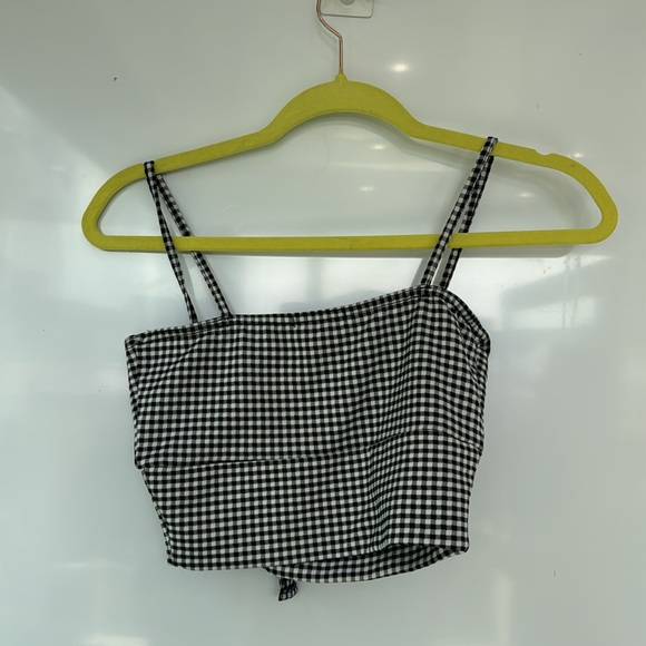 Pretty little thing top - Picture 3 of 6